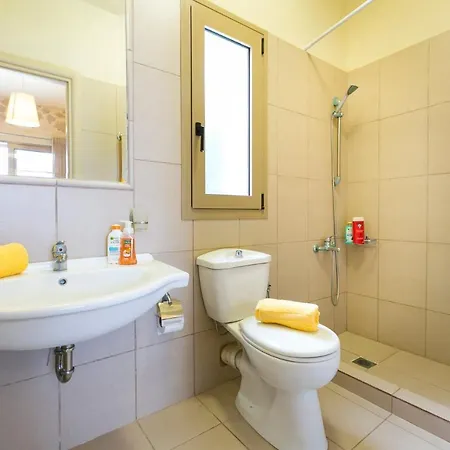 Helona Sun By ヴィラ *