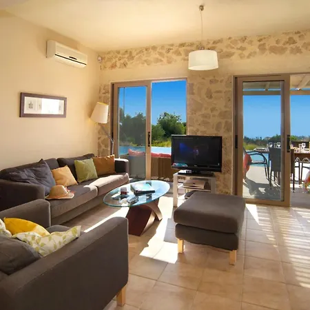 Helona Sun By Ratzaklíon